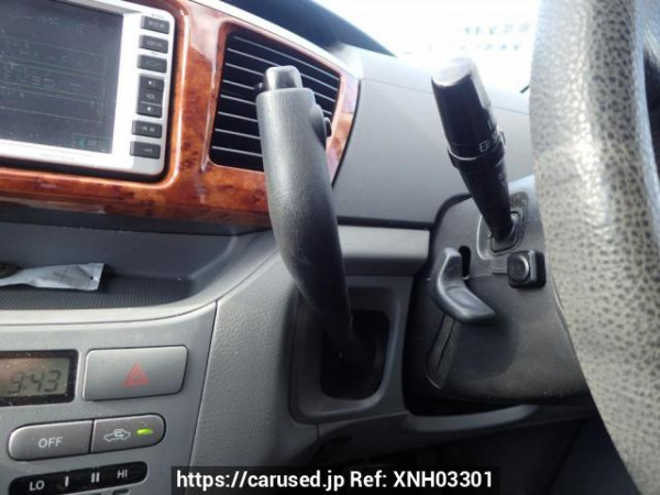 Used 2004 AT toyota noah AZR60G Image[16]