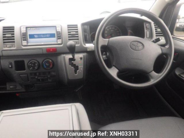 Used 2006 AT toyota regiusace-van TRH200K Image[19]