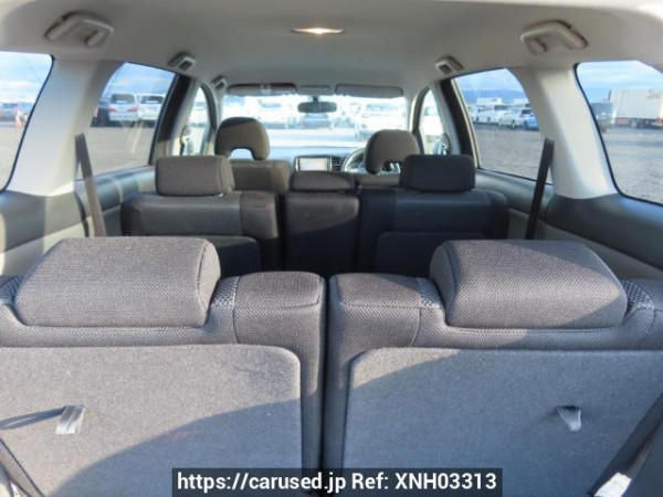 Used 2005 AT toyota wish ZNE10G Image[9]