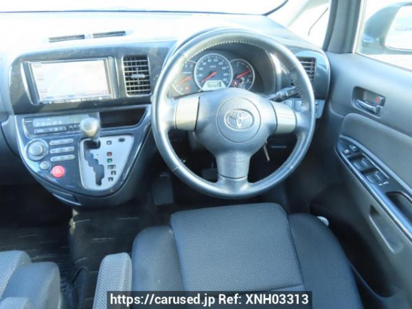 Used 2005 AT toyota wish ZNE10G Image[24]