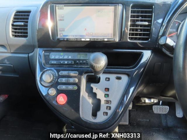 Used 2005 AT toyota wish ZNE10G Image[27]