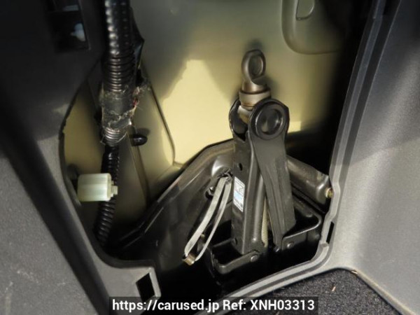 Used 2005 AT toyota wish ZNE10G Image[48]