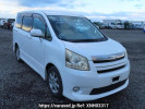 Toyota Noah ZRR70W