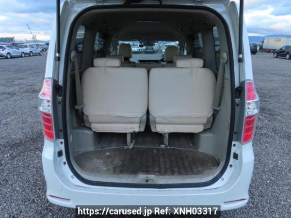 Used 2008 AT toyota noah ZRR70W Image[8]