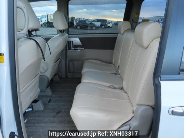 Used 2008 AT toyota noah ZRR70W Image[20]