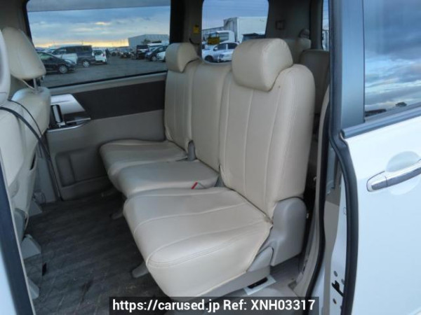 Used 2008 AT toyota noah ZRR70W Image[21]