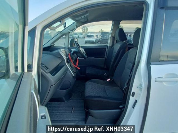Used 2008 AT toyota noah ZRR70W Image[14]