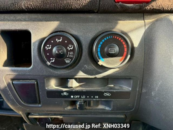 Used 2004 AT toyota hiace-van KDH200V Image[23]