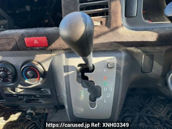 Used 2004 AT toyota hiace-van KDH200V Image[24]
