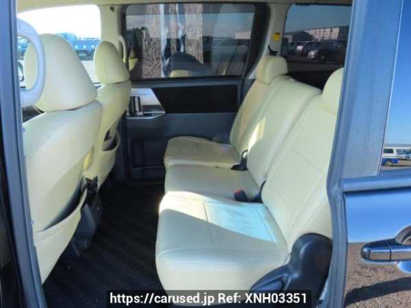 Used 2007 AT toyota voxy ZRR70W Image[21]