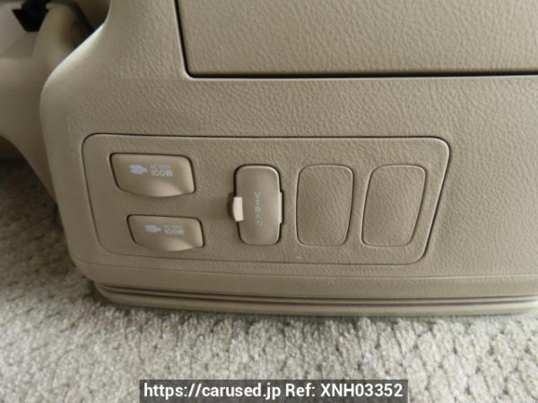 Used 2003 AT toyota alphard ANH10W Image[23]