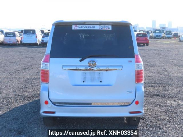 Used 2009 AT toyota noah ZRR70W Image[5]