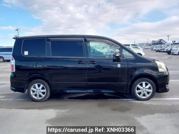 Used 2010 AT toyota noah ZRR70W Image[7]