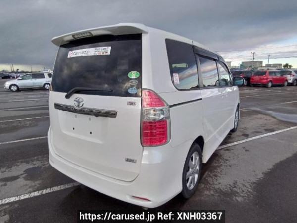 Used 2007 AT toyota noah ZRR70W Image[6]