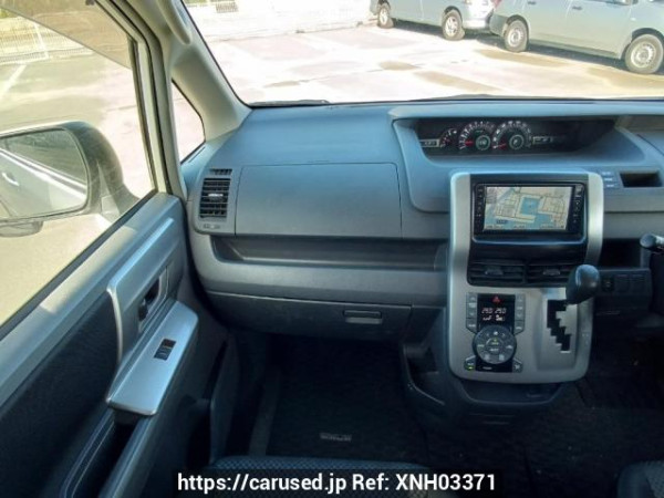 Used 2008 AT toyota noah ZRR70W Image[18]