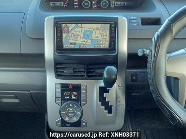 Used 2008 AT toyota noah ZRR70W Image[20]