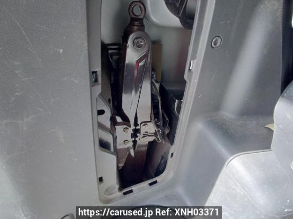 Used 2008 AT toyota noah ZRR70W Image[41]