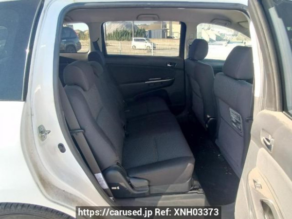 Used 2004 AT toyota wish ZNE10G Image[15]