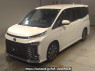 Used 2022 AT toyota voxy ZWR90W Image[0]