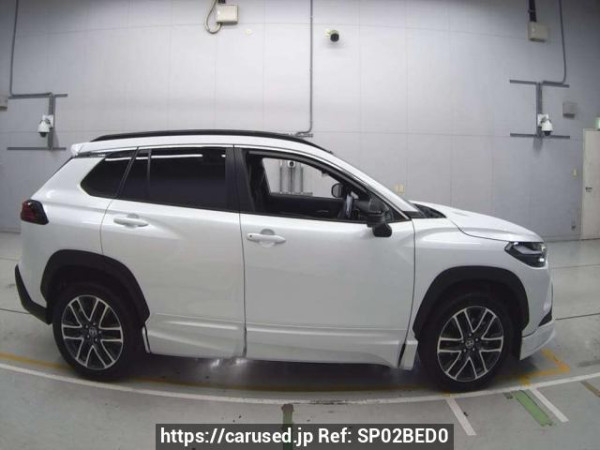 Used 2025 AT toyota corolla-cross ZVG13 Image[2]