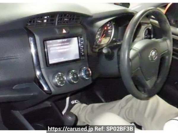 Used 2016 AT toyota corolla-axio NRE161 Image[2]