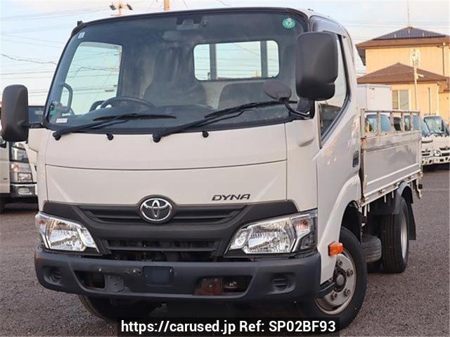 Toyota Dyna Truck 2018 from Japan