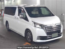 Toyota GRANACE GDH303W