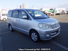 Toyota Noah AZR60G