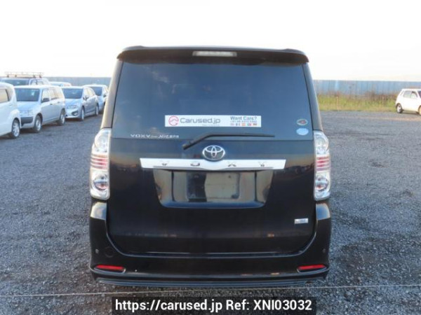 Used 2009 AT toyota voxy ZRR70W Image[5]