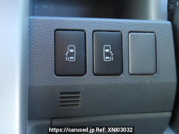 Used 2009 AT toyota voxy ZRR70W Image[30]