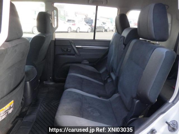 Used 2007 AT mitsubishi pajero V93W Image[16]