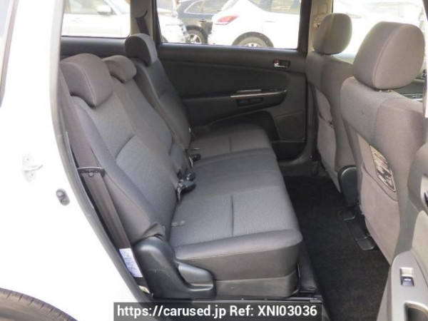 Used 2005 AT toyota wish ZNE10G Image[15]