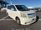 Toyota Noah ZRR75G