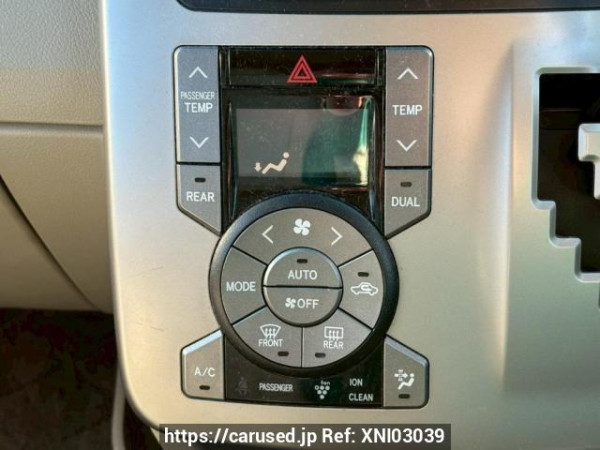 Used 2009 AT toyota noah ZRR75G Image[27]