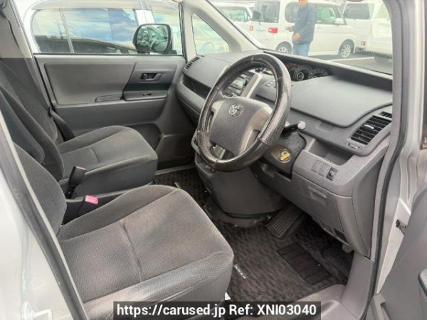 Used 2008 AT toyota noah ZRR70G Image[13]