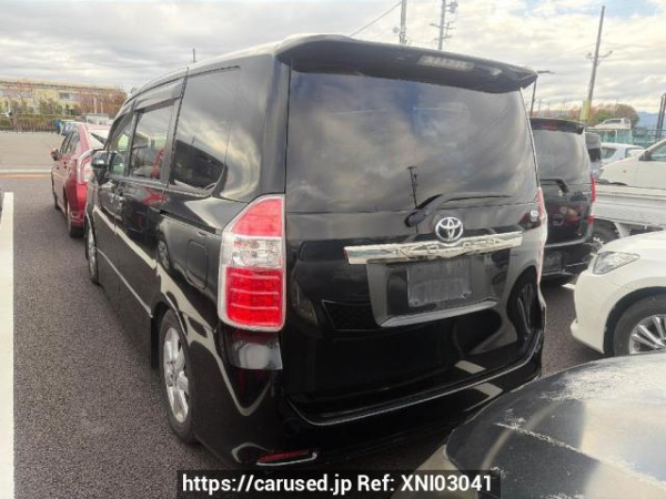 Used 2008 AT toyota noah ZRR70W Image[2]