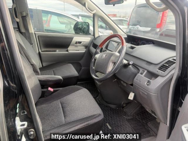 Used 2008 AT toyota noah ZRR70W Image[12]