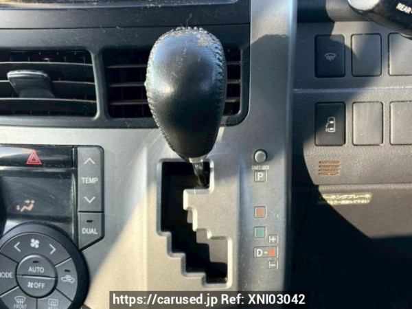 Used 2008 AT toyota noah ZRR70W Image[28]