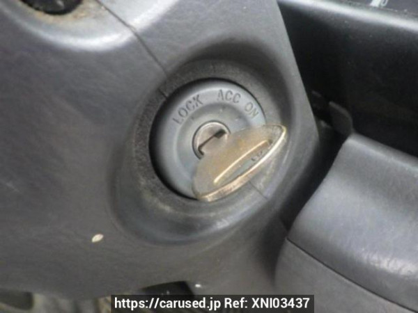 Used 2006 MT mazda bongo-van SK82V Image[17]