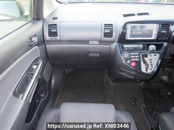 Used 2005 AT toyota wish ZNE10G Image[19]