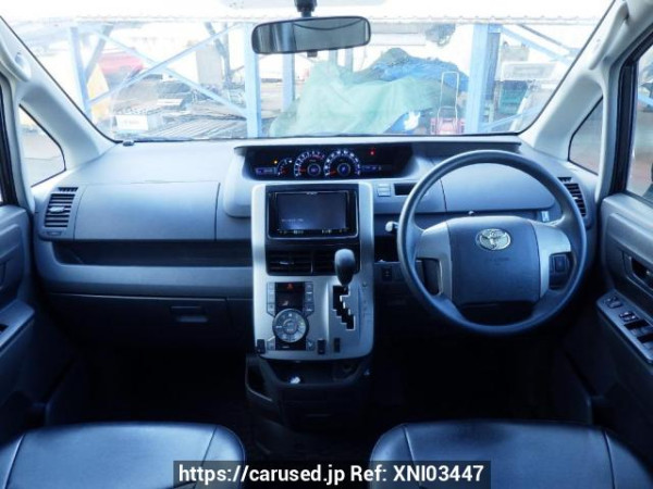 Used 2008 AT toyota noah ZRR70G Image[19]