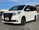Toyota Noah DBA-ZRR80G