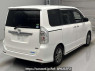 Used 2013 AT toyota voxy ZRR70W Image[1]