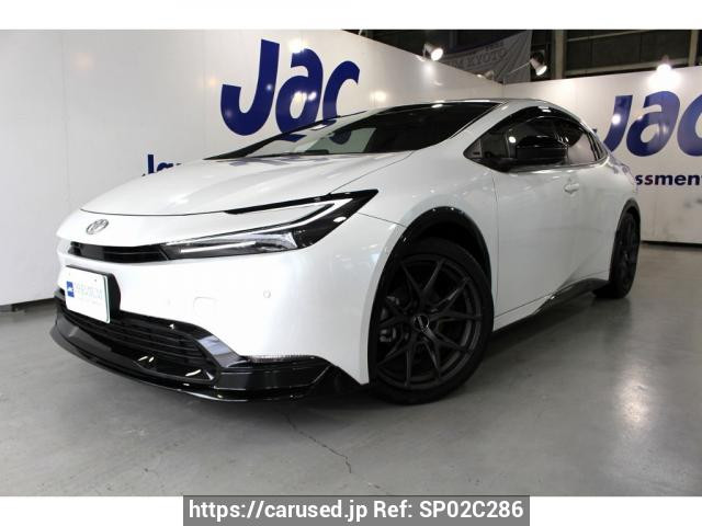 2024 Toyota Prius MXWH60