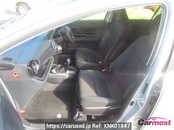Used 2017 CVT toyota aqua NHP10 Image[21]