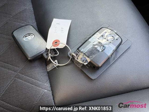 Used 2017 CVT toyota harrier ZSU60 Image[16]