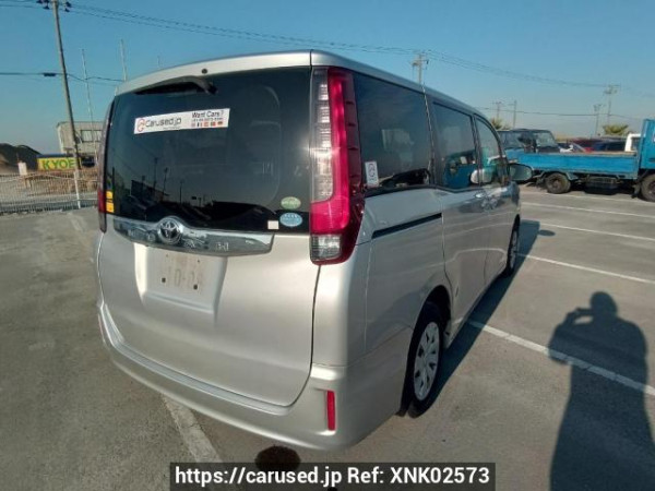 Used 2016 AT toyota noah ZRR80G Image[6]