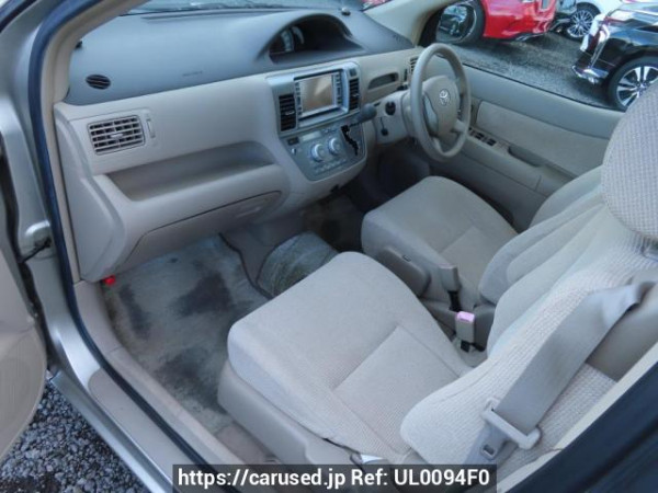Used 2004 AT toyota raum NCZ20 Image[16]