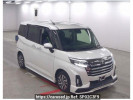 Toyota Roomy M900A