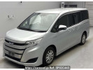 Toyota Noah ZWR80G